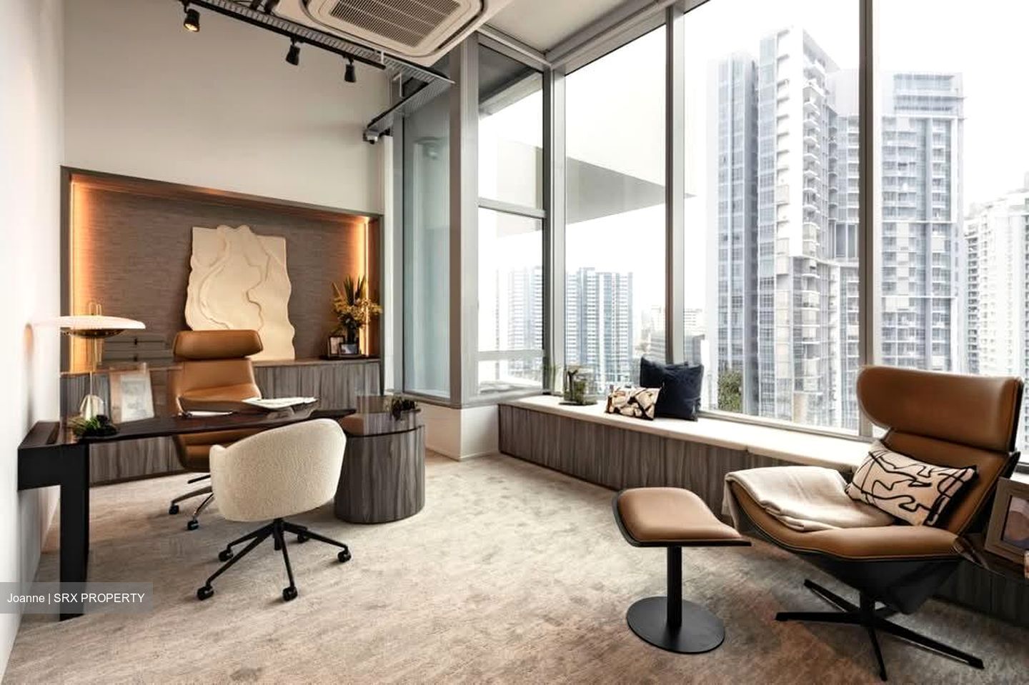 Arc 380 (D8), Office #532107801